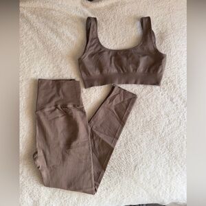 Brown Ribbed Crop Top and Leggings Set